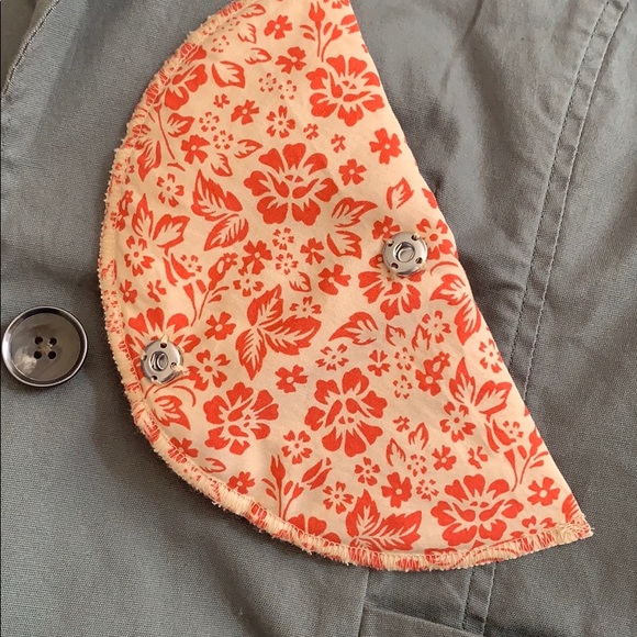 Olive CABI Blazer - Picture 5 of 7